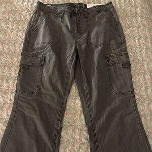 American Eagle Classic Bootcut Stretch Cargo Pants